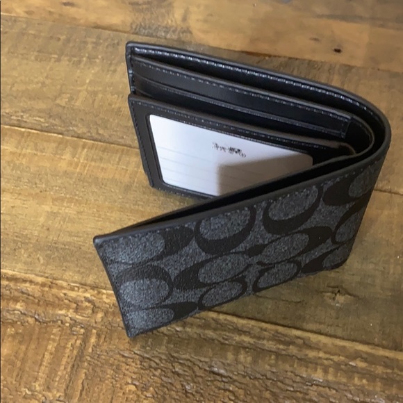 Coach signature compact ID men’s wallet - Picture 6 of 8